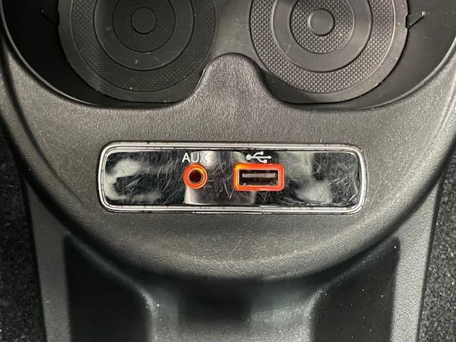 アバルト595 コンペティツィオーネ 5MT 後期 右ハンドル 距離無制限1年保証 純正ディスプレイオーディオ Bluetooth Brembo赤キャリパー レコモン アルカンターラコンビシート 純正17AW ETC Rソナー 禁煙車(39枚目)