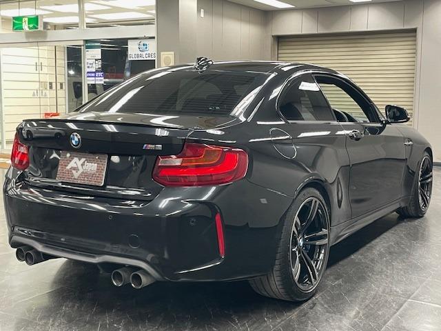 Ｍ２ ベースグレード　距離無制限１年保証　黒革　ｈａｒｍａｎ／ｋａｒｄｏｎ　インテリセーフ　純正１９ＡＷ　Ｍブルーキャリパー　純正ナビ　Ｂカメラ　パドルシフト　ＥＴＣ　クルコン　Ｓヒーター　ＰＵＳＨスタート　スマキー　禁煙（11枚目）