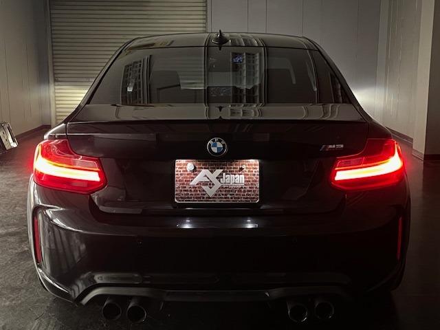 Ｍ２ ベースグレード　距離無制限１年保証　黒革　ｈａｒｍａｎ／ｋａｒｄｏｎ　インテリセーフ　純正１９ＡＷ　Ｍブルーキャリパー　純正ナビ　Ｂカメラ　パドルシフト　ＥＴＣ　クルコン　Ｓヒーター　ＰＵＳＨスタート　スマキー　禁煙（20枚目）