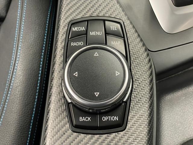 Ｍ２ ベースグレード　距離無制限１年保証　黒革　ｈａｒｍａｎ／ｋａｒｄｏｎ　インテリセーフ　純正１９ＡＷ　Ｍブルーキャリパー　純正ナビ　Ｂカメラ　パドルシフト　ＥＴＣ　クルコン　Ｓヒーター　ＰＵＳＨスタート　スマキー　禁煙（33枚目）