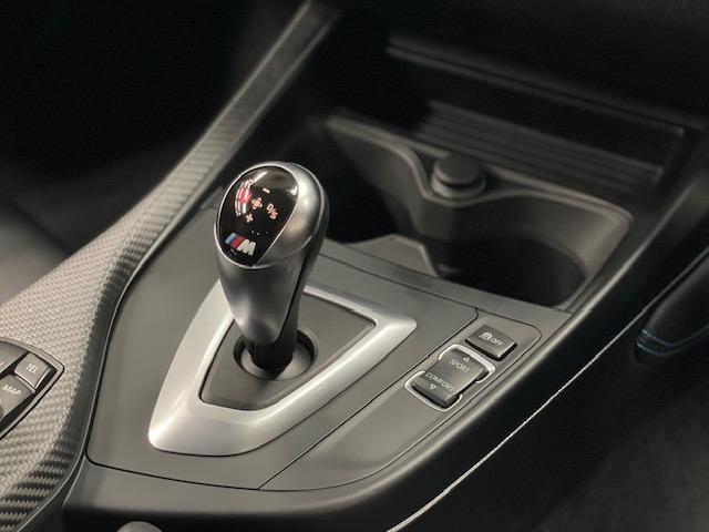Ｍ２ ベースグレード　距離無制限１年保証　黒革　ｈａｒｍａｎ／ｋａｒｄｏｎ　インテリセーフ　純正１９ＡＷ　Ｍブルーキャリパー　純正ナビ　Ｂカメラ　パドルシフト　ＥＴＣ　クルコン　Ｓヒーター　ＰＵＳＨスタート　スマキー　禁煙（38枚目）