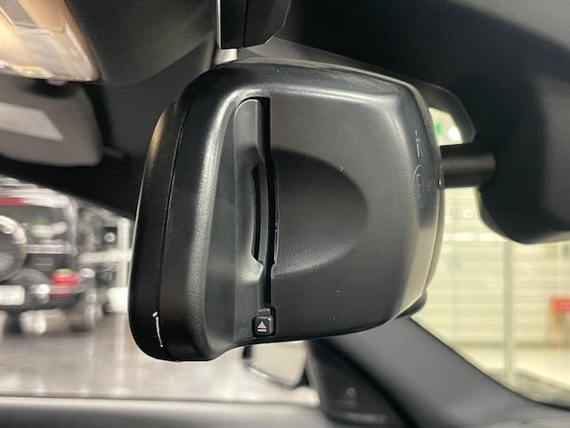 Ｍ２ ベースグレード　距離無制限１年保証　黒革　ｈａｒｍａｎ／ｋａｒｄｏｎ　インテリセーフ　純正１９ＡＷ　Ｍブルーキャリパー　純正ナビ　Ｂカメラ　パドルシフト　ＥＴＣ　クルコン　Ｓヒーター　ＰＵＳＨスタート　スマキー　禁煙（46枚目）