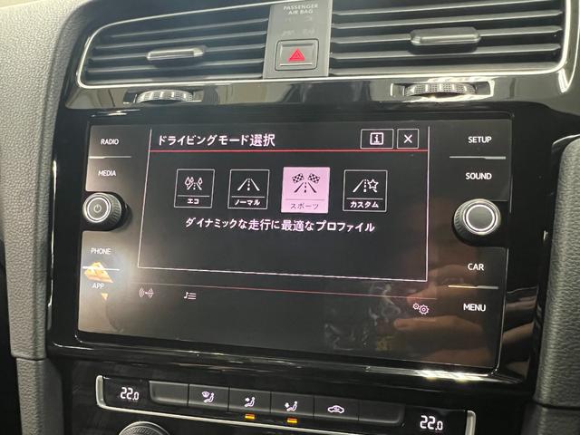 ゴルフＧＴＩ ベースグレード　６ＭＴ　距離無制限１年保証　ユーザー様直接買取車　ＣａｒＰｌａｙ対応ＤｉｓＰｒｏナビ　Ｂカメラ　衝突軽減　車線保持　ＡＣＣ　ＬＥＤオートライト　ＥＴＣ　純正１７ＡＷ　禁煙車　記録簿（47枚目）