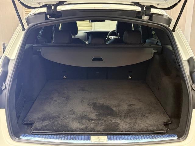 全てのお車が屋内にあるわけでは御座いませんので、来店前に事前連絡をお願い致します。