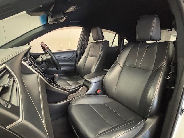 ハリアー プレミアム　アドバンスドパッケージ　ユーザー様直接買取車　距離無制限１年保証　純正ＳＤナビ　フルセグ　Ｂｌｕｅｔｏｏｔｈ　全方位カメラ　ＪＢＬサウンド　黒革　シートヒーター　衝突被害軽減　レーンアシスト　ＡＣＣ　前後ソナー　電動トランク（22枚目）