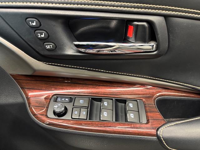 ハリアー プレミアム　アドバンスドパッケージ　ユーザー様直接買取車　距離無制限１年保証　純正ＳＤナビ　フルセグ　Ｂｌｕｅｔｏｏｔｈ　全方位カメラ　ＪＢＬサウンド　黒革　シートヒーター　衝突被害軽減　レーンアシスト　ＡＣＣ　前後ソナー　電動トランク（46枚目）