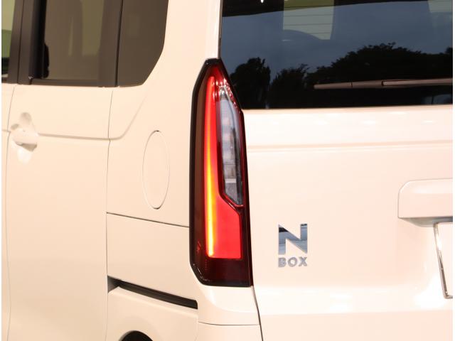 N-BOX ベースグレード 衝突軽減システム スマートキ- カーテンエアバック イモビライザー ECOモード 横滑り防止 オートクルーズ LEDヘッドライト キーフリー 地デジ パワーステアリング オートエアコン(13枚目)