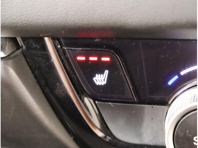 ヴェゼル e:HEVZ 衝突回避支援ブレーキ機能 パノラミックビューモニター スマキ Pトランク フルオートエアコン Dレコ エアバッグ 両席エアバック パワーウィンドウ LEDランプ ソナー クルーズC(31枚目)