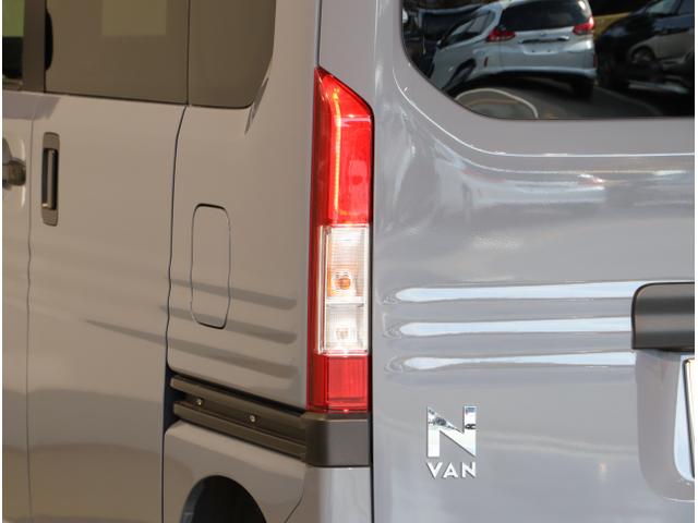 Ｎ－ＶＡＮ ファンスタイル＋ネイチャー　ＬＥＤライト　両側スライド　リアカメラ　衝突軽減ブレーキ　クリアランスソナー　エアコン　ＵＳＢ　ＶＳＡ　スマートキー　クルーズコントロール　運転席エアバッグ　オートライト（13枚目）