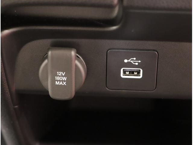 フリード エアーＥＸ　バックモニター　盗難防止システム　ＤＶＤ　両側パワースライドドア　横滑り防止装置　クルコン　フルセグ　ＥＴＣ車載器　オートエアコン　シートヒーター　ＬＥＤヘッドライト　３列シート　ＵＳＢ（36枚目）