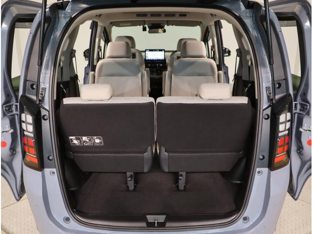 フリード エアーＥＸ　バックモニター　盗難防止システム　ＤＶＤ　両側パワースライドドア　横滑り防止装置　クルコン　フルセグ　ＥＴＣ車載器　オートエアコン　シートヒーター　ＬＥＤヘッドライト　３列シート　ＵＳＢ（46枚目）