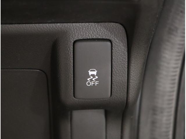 Ｎ－ＢＯＸカスタム ＧＳＳパッケージ　両側パワ－スライドドア　ＴＶナビ　スマ－トキ－　Ｂカメ　ＥＴＣ付き　エアコン　ＥＳＣ　Ａ－ＳＴＯＰ　盗難防止システム　パワーウィンドウ　運転席助手席エアバッグ　ＤＶＤ　ＡＢＳ（31枚目）