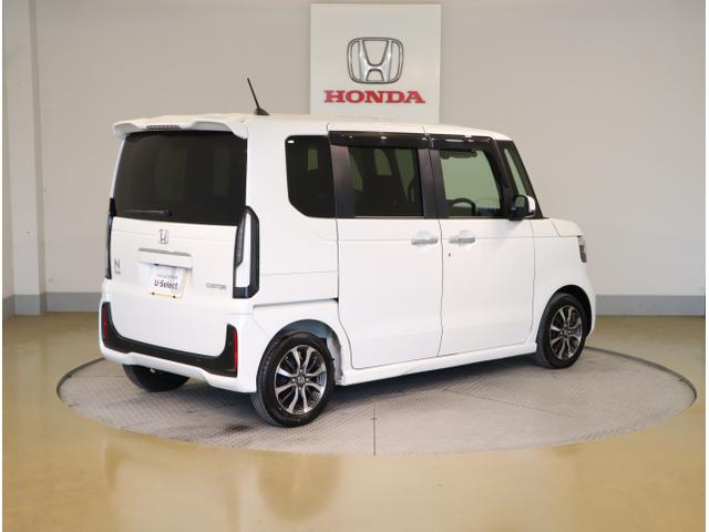 Ｎ－ＢＯＸカスタム ベースグレード　ＵＳＢ接続　ＣＭＢＳ　Ｄレコ　ベンチシート　オートエアコン　スマートキ　ＬＥＤ　盗難防止装置　クルコン　ＥＴＣ　バックカメラ　フルセグＴＶ　パワーステアリング　エアバッグ　ＥＳＣ（7枚目）