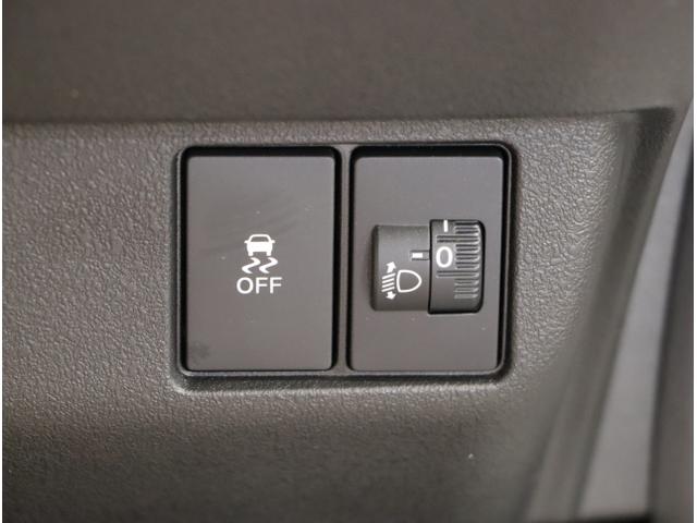 Ｎ－ＢＯＸカスタム ベースグレード　ＵＳＢ接続　ＣＭＢＳ　Ｄレコ　ベンチシート　オートエアコン　スマートキ　ＬＥＤ　盗難防止装置　クルコン　ＥＴＣ　バックカメラ　フルセグＴＶ　パワーステアリング　エアバッグ　ＥＳＣ（29枚目）