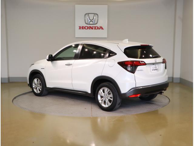 ヴェゼル ハイブリッドX・ホンダセンシング Aクルーズ Bモニ スマキー オートエアコン VSA LEDヘッドライト ETC車載器 カーテンエアバッグ ABS パワーウィンドウ USB Wエアバッグ キーレス(5枚目)