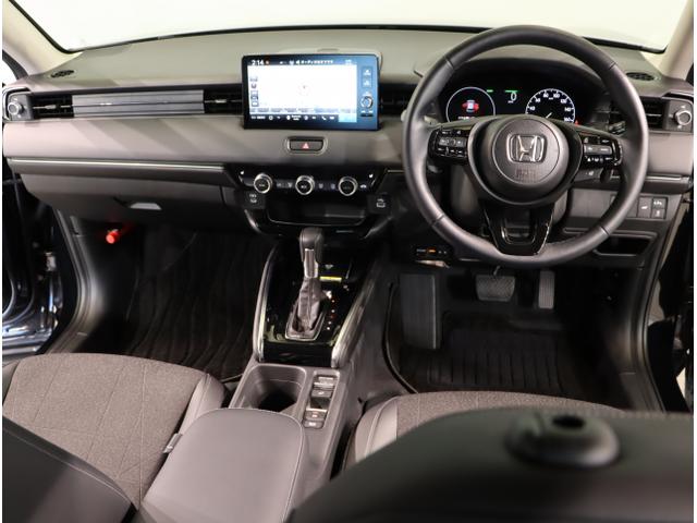 ヴェゼル e:HEVZ 衝突回避支援ブレーキ機能 スマキ Pトランク フルオートエアコン Dレコ エアバッグ 両席エアバック Rカメ パワーウィンドウ LEDランプ ソナー クルーズC ナビ&TV USB(14枚目)