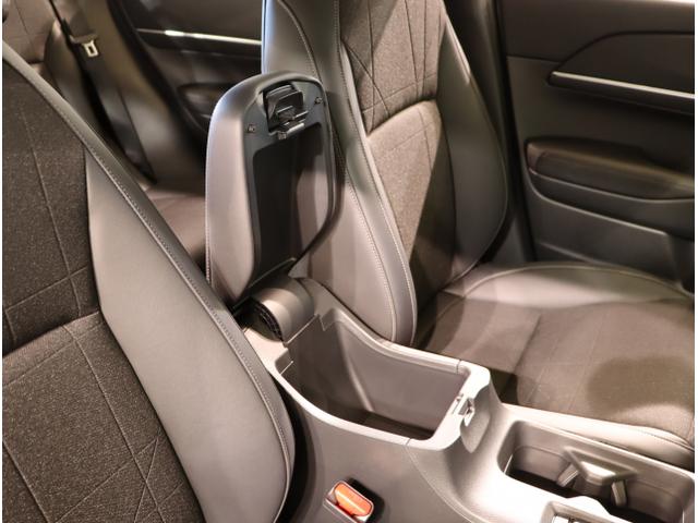 ヴェゼル e:HEVZ 衝突回避支援ブレーキ機能 スマキ Pトランク フルオートエアコン Dレコ エアバッグ 両席エアバック Rカメ パワーウィンドウ LEDランプ ソナー クルーズC ナビ&TV USB(42枚目)