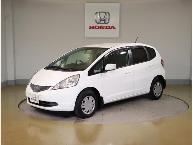 フィット G 運転席助手席エアバッグ キーレスリモコン 盗難防止システム エアコン ABS パワーウィンドウ パワステ 運転席エアバッグ(3枚目)