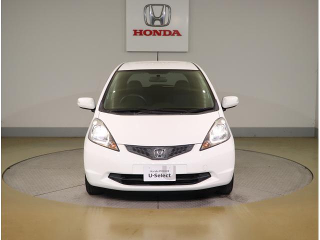 フィット G 運転席助手席エアバッグ キーレスリモコン 盗難防止システム エアコン ABS パワーウィンドウ パワステ 運転席エアバッグ(10枚目)