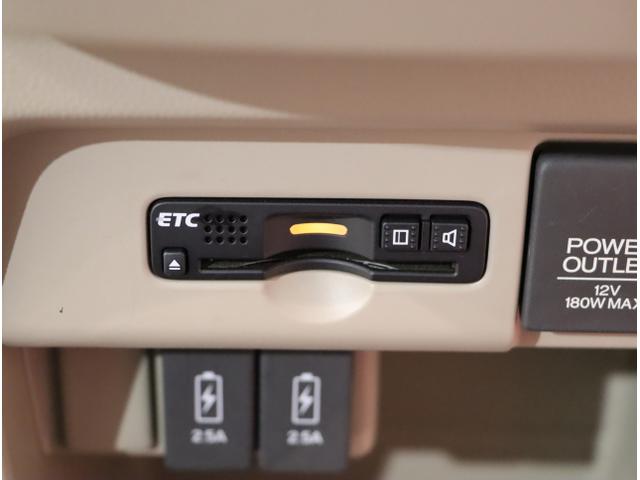 N-WGN GSSパッケージ 追突防止 地デジ DVD再生 リヤカメラ Aストップ VSC パワステ セキュリティアラーム カーテンエアバック オートエアコン スマートキー ETC キーフリーシステム SRS(28枚目)