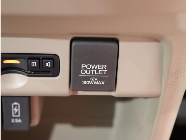 N-WGN GSSパッケージ 追突防止 地デジ DVD再生 リヤカメラ Aストップ VSC パワステ セキュリティアラーム カーテンエアバック オートエアコン スマートキー ETC キーフリーシステム SRS(29枚目)