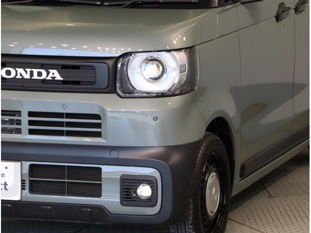 Ｎ－ＢＯＸジョイ ベースグレード　踏み間違い防止装置　全周囲カメラ　横滑り防止機能　ＬＥＤランプ　クルーズコントロール　パワーウィンドウ　前席シートヒーター　スマートキー　ドライブレコーダー　フルセグＴＶ　両側電動ドア（11枚目）