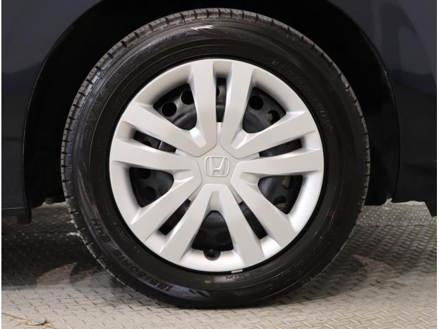 フィット ｅ：ＨＥＶホーム　前後誤発進抑制機能　クリソナ　助手席エアバッグ　運転席エアバッグ　アイドリングストップ　ＬＥＤライト　ＵＳＢ接続　バックカメラ　ＡＢＳ　サイドエアバッグ　オートクルーズコントロール（48枚目）