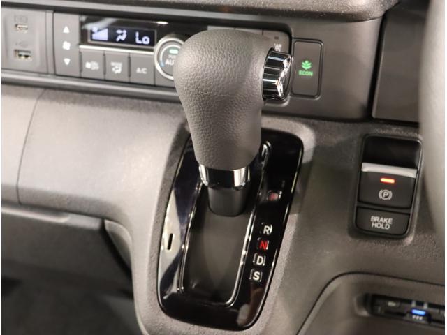 Ｎ－ＢＯＸカスタム ベースグレード　追突被害軽減ブレーキ　ＥＣＯＮ　オートクルーズ　シートヒータ　ＵＳＢ　ＬＥＤライト　ＥＴＣ車載器　セキュリティアラーム　ＡＡＣ　スマートキ－　パワステ　フリーキー　フルセグテレビ（20枚目）