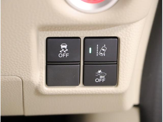 Ｎ－ＢＯＸ Ｇホンダセンシング　盗難防止システム　Ｄレコ　ＥＴＣ付　ナビＴＶ　スマキー　ＬＥＤ　ＤＶＤ再生機能　横滑り防止　ＵＳＢ　パワーウィンドウ　ＡＡＣ　地デジＴＶ　ベンチシート　クルコン　オートライト　ＰＳ（29枚目）