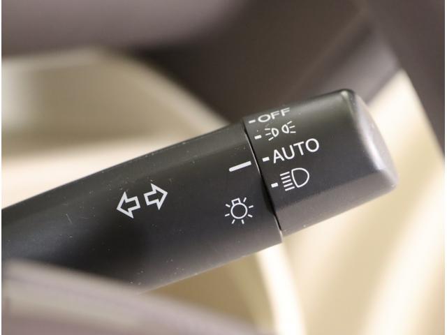 Ｎ－ＢＯＸ Ｇホンダセンシング　盗難防止システム　Ｄレコ　ＥＴＣ付　ナビＴＶ　スマキー　ＬＥＤ　ＤＶＤ再生機能　横滑り防止　ＵＳＢ　パワーウィンドウ　ＡＡＣ　地デジＴＶ　ベンチシート　クルコン　オートライト　ＰＳ（32枚目）