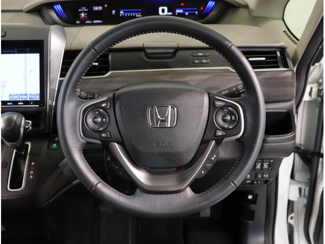 フリード G・ホンダセンシング Fセグ 追突被害軽減ブレーキ iストップ Wエアバッグ パワーウィンドウ アクティブクルーズコントロール スマートキ カラーバックモニター VSA エアコン セキュリティアラーム(16枚目)