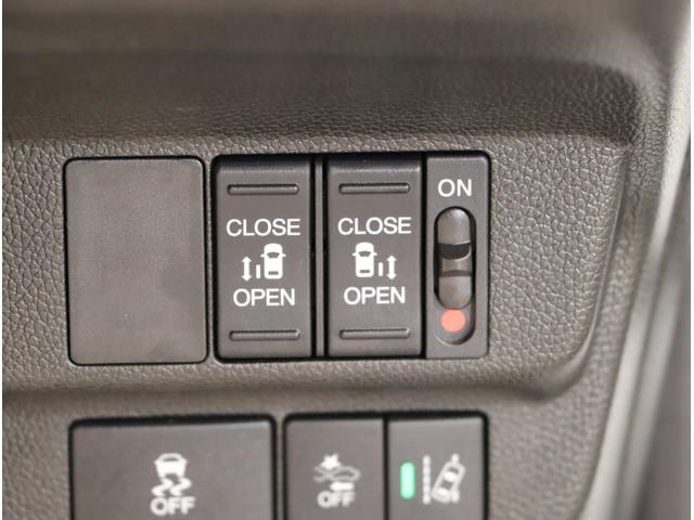 フリード G・ホンダセンシング Fセグ 追突被害軽減ブレーキ iストップ Wエアバッグ パワーウィンドウ アクティブクルーズコントロール スマートキ カラーバックモニター VSA エアコン セキュリティアラーム(34枚目)