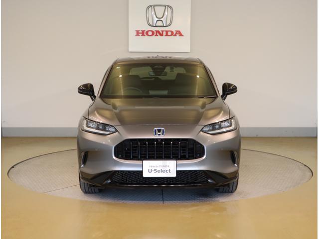 ＺＲ－Ｖ ｅ：ＨＥＶＺ特別仕様車ブラックスタイル　アラウンドビューモニター　ＬＥＤヘッドランプ　スマ－トキ－　クルコン　ＥＴＣ車載器　電動シート　オートライト　ドライブレコーダー　シートヒーター　本革シート（2枚目）