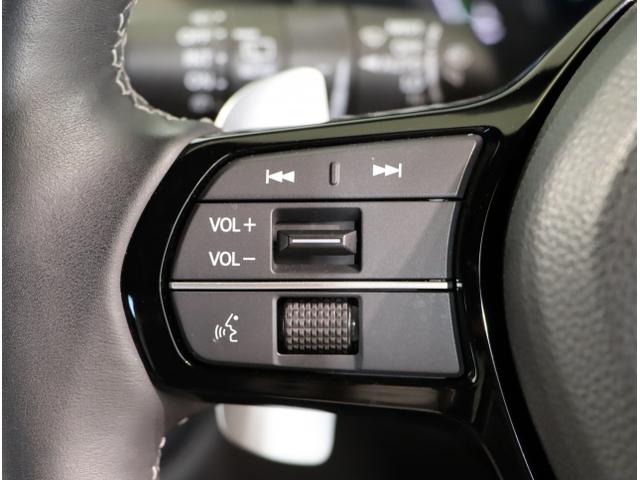 ＺＲ－Ｖ ｅ：ＨＥＶＺ特別仕様車ブラックスタイル　アラウンドビューモニター　ＬＥＤヘッドランプ　スマ－トキ－　クルコン　ＥＴＣ車載器　電動シート　オートライト　ドライブレコーダー　シートヒーター　本革シート（30枚目）