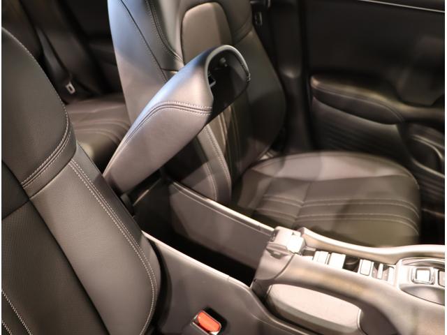 ＺＲ－Ｖ ｅ：ＨＥＶＺ特別仕様車ブラックスタイル　アラウンドビューモニター　ＬＥＤヘッドランプ　スマ－トキ－　クルコン　ＥＴＣ車載器　電動シート　オートライト　ドライブレコーダー　シートヒーター　本革シート（41枚目）