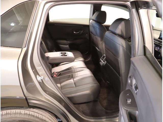 ＺＲ－Ｖ ｅ：ＨＥＶＺ特別仕様車ブラックスタイル　アラウンドビューモニター　ＬＥＤヘッドランプ　スマ－トキ－　クルコン　ＥＴＣ車載器　電動シート　オートライト　ドライブレコーダー　シートヒーター　本革シート（46枚目）