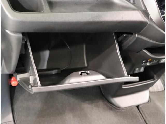 Ｎ－ＷＧＮカスタム Ｇ・ターボパッケージ　衝突軽減Ｂ　ＵＳＢポート　ｉ－ｓｔｏｐ　ナビＴＶ　キーレスエントリー　ターボ車　リアカメラ　地デジ　盗難防止システム　ＥＴＣ付き　サイドエアバック　オートエアコン　ＤＶＤ再生可能（37枚目）