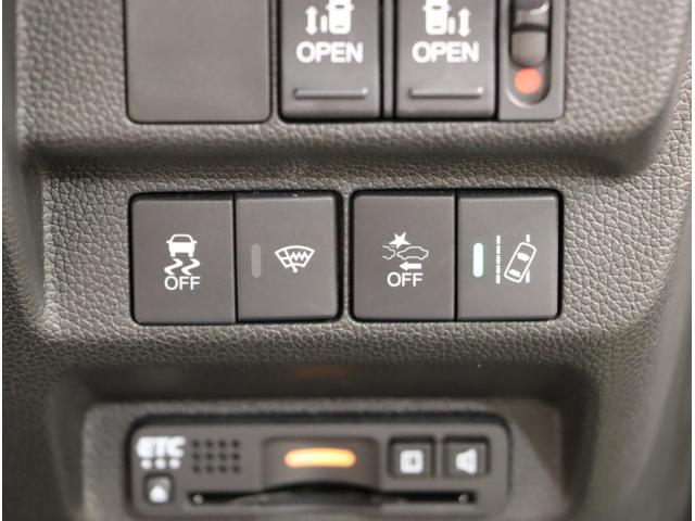 フリード G・ホンダセンシング 追突被害軽減ブレーキ iストップ Wエアバッグ パワーウィンドウ アクティブクルーズコントロール スマートキ カラーバックモニター VSA エアコン セキュリティアラーム USB(30枚目)