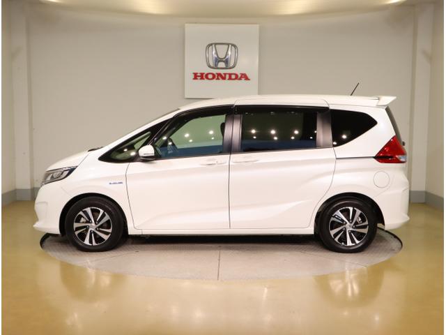 フリードハイブリッド ハイブリッド・EX 地デジフルセグTV シ-トヒ-タ- USB接続 リヤカメラ LEDライト フルオートエアコン ABS ドラレコ付 DVD再生可 ウォークスルー サイドエアバッグ キーフリー(4枚目)