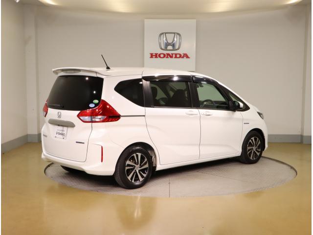 フリードハイブリッド ハイブリッド・EX 地デジフルセグTV シ-トヒ-タ- USB接続 リヤカメラ LEDライト フルオートエアコン ABS ドラレコ付 DVD再生可 ウォークスルー サイドエアバッグ キーフリー(7枚目)