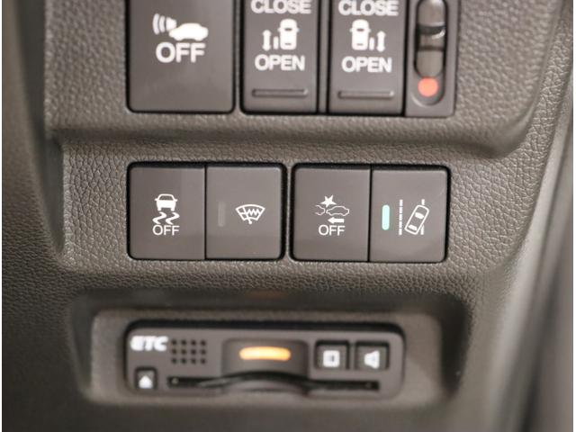 フリードハイブリッド ハイブリッド・EX 地デジフルセグTV シ-トヒ-タ- USB接続 リヤカメラ LEDライト フルオートエアコン ABS ドラレコ付 DVD再生可 ウォークスルー サイドエアバッグ キーフリー(29枚目)