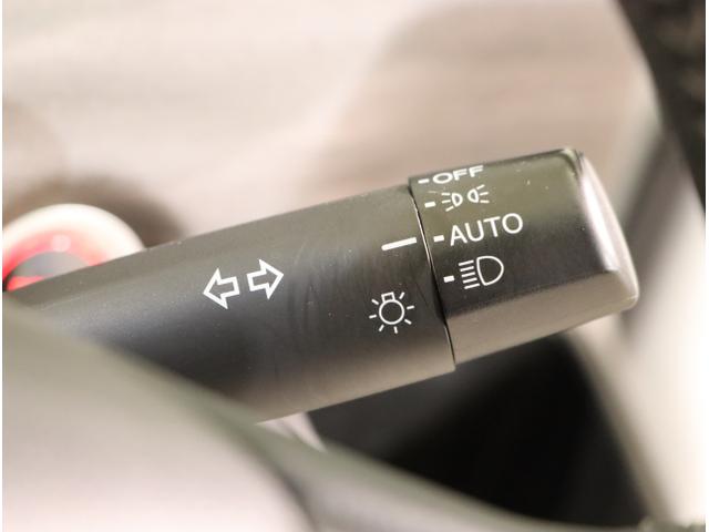 フリードハイブリッド ハイブリッド・EX 地デジフルセグTV シ-トヒ-タ- USB接続 リヤカメラ LEDライト フルオートエアコン ABS ドラレコ付 DVD再生可 ウォークスルー サイドエアバッグ キーフリー(33枚目)