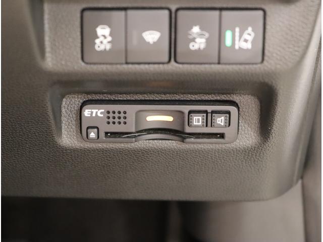 フリードハイブリッド ハイブリッド・EX 地デジフルセグTV シ-トヒ-タ- USB接続 リヤカメラ LEDライト フルオートエアコン ABS ドラレコ付 DVD再生可 ウォークスルー サイドエアバッグ キーフリー(34枚目)