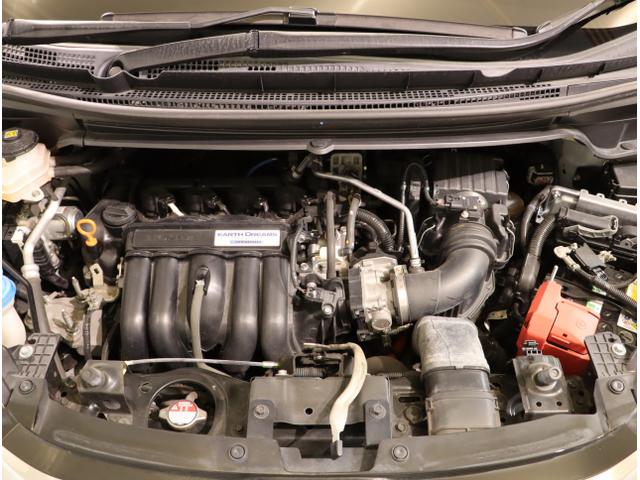 フリードハイブリッド ハイブリッド・EX 地デジフルセグTV シ-トヒ-タ- USB接続 リヤカメラ LEDライト フルオートエアコン ABS ドラレコ付 DVD再生可 ウォークスルー サイドエアバッグ キーフリー(51枚目)