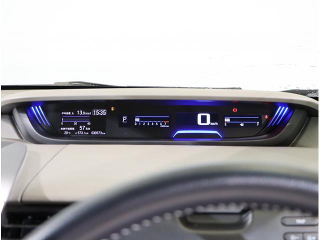 フリード+ G 衝突被害軽減システム シ-トヒ-タ- 盗難防止装置 アイドリングストップ 両側パワースライドドア LEDヘッド Rカメ ESC エアバック ETC車載器 パワーウインドウ スマートキー ABS(17枚目)