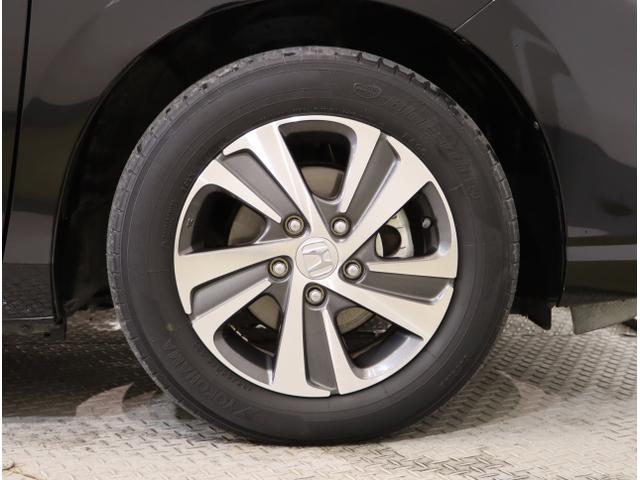 フリード+ G 衝突被害軽減システム シ-トヒ-タ- 盗難防止装置 アイドリングストップ 両側パワースライドドア LEDヘッド Rカメ ESC エアバック ETC車載器 パワーウインドウ スマートキー ABS(50枚目)