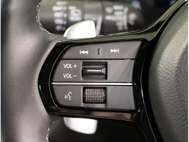 ZR-V e:HEVX特別仕様車ブラックスタイル オートライト 電動リアゲート クリアランスソナー LEDヘッドライト 全周囲カメラ オートクルーズコントロール スマートキー 衝突被害軽減システム フルセグ(30枚目)