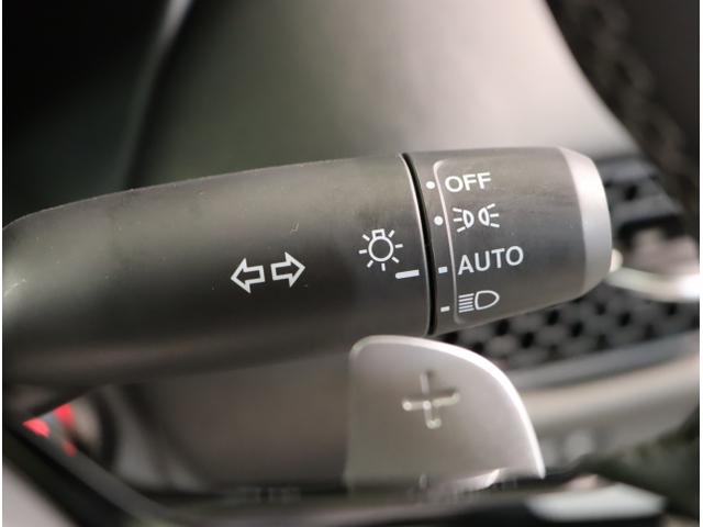 ZR-V e:HEVX特別仕様車ブラックスタイル オートライト 電動リアゲート クリアランスソナー LEDヘッドライト 全周囲カメラ オートクルーズコントロール スマートキー 衝突被害軽減システム フルセグ(31枚目)