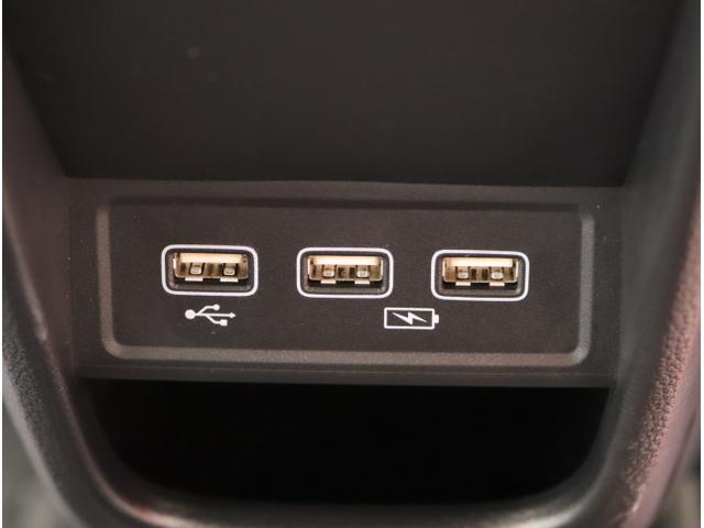 Ｎ－ＯＮＥ プレミアムツアラー　Ｐセンサー　ターボエンジン　カーテンエアバック　ＬＥＤランプ　ＵＳＢ接続　ドライブレコーダー　クルコン　前席シートヒーター　ＥＴＣ　イモビ　Ｗエアバッグ　フルオートエアコン（35枚目）