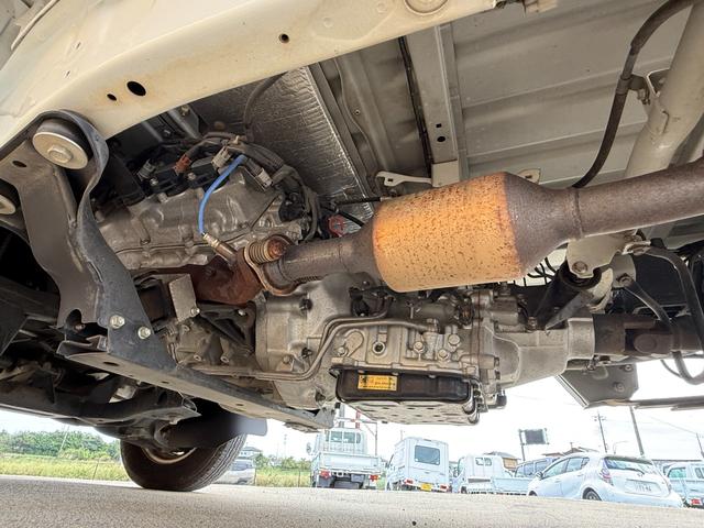 ハイゼットトラック パネルバン　ハイルーフ　内装クリーニング済・外装仕上済・荷箱内寸：奥行１９３×幅１３１×高さ１２５×荷台高さ６７（20枚目）